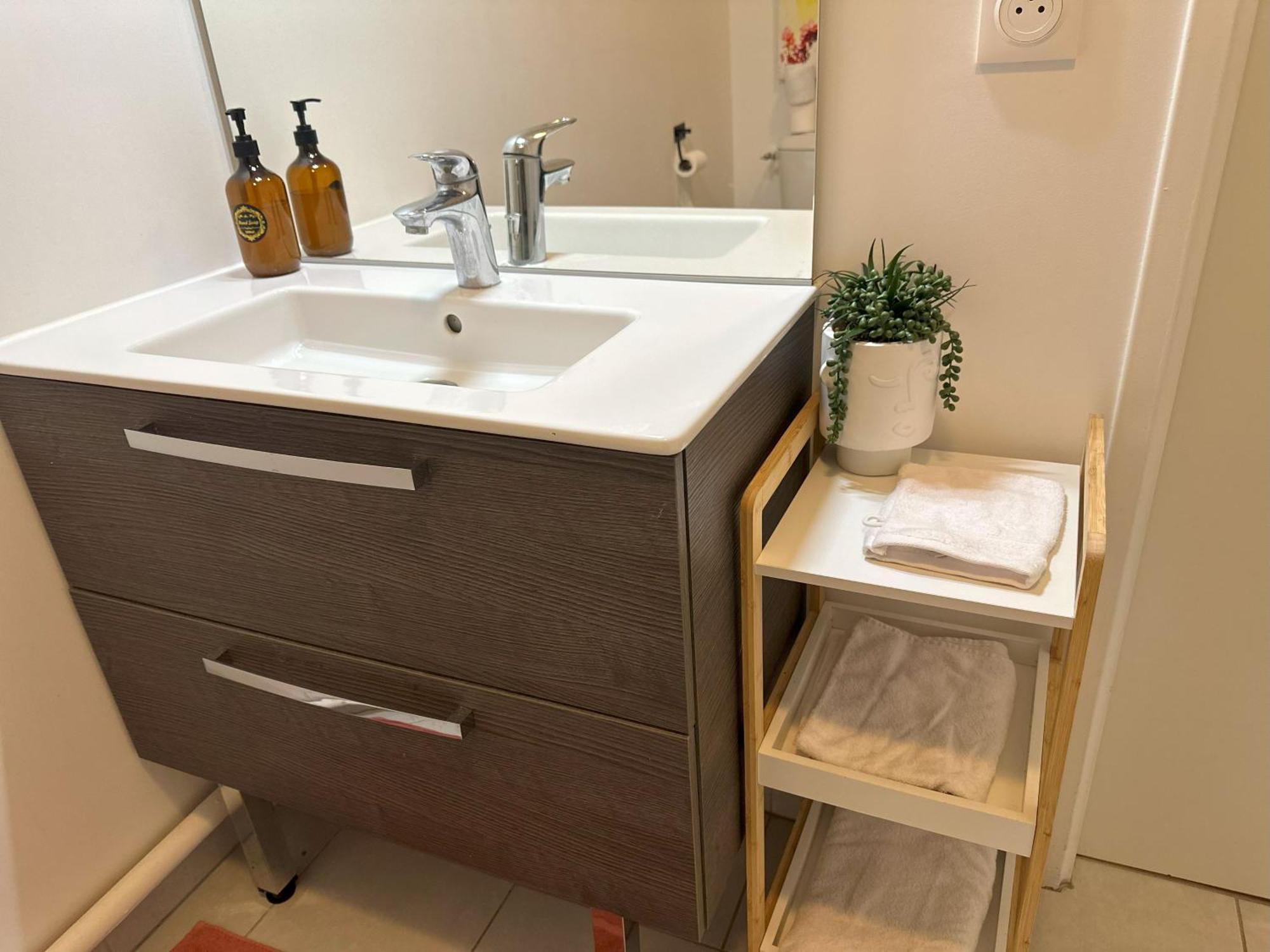 Appartement Cosy Au Stade De France Proche Paris 圣但尼 外观 照片